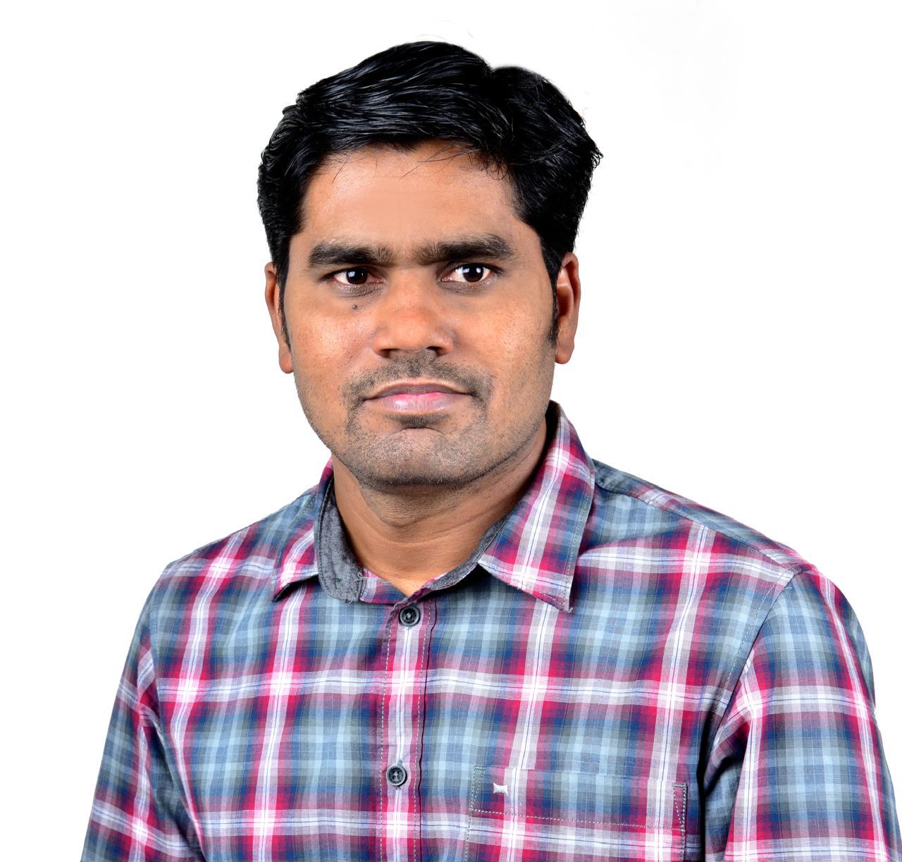 Dr. Ramu Petakamsetty, Ph.D. — IIT Kanpur chemistry educator and JEE mentor